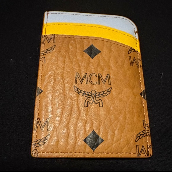 Rare! MCM 🐼 Panda 🐼 Card Holder - Picture 3 of 4